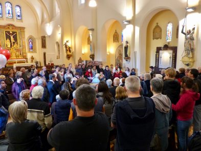 Cérémonie devant le Monument aux Morts